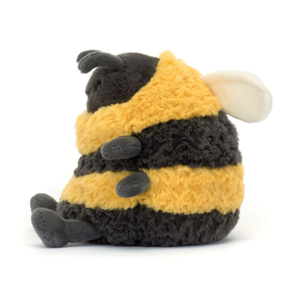 Alternative view of Albee Bee